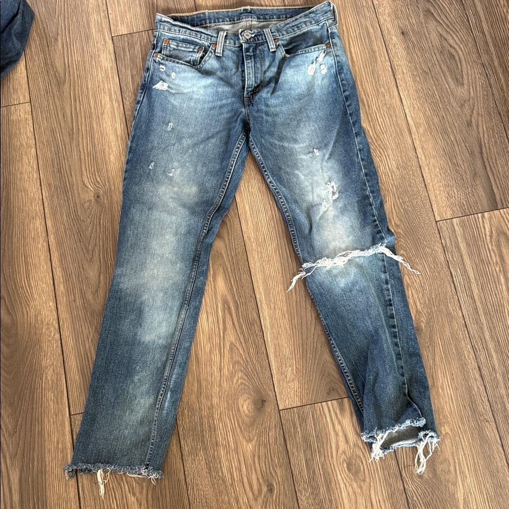 Levi’s 511 Distressed Blue Denim Jeans - Ripped Knee Detail vintage